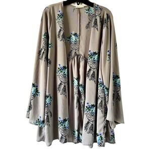 Berry N Cream Large Sheer Gray Floral Dream Catcher Open Front Kimono